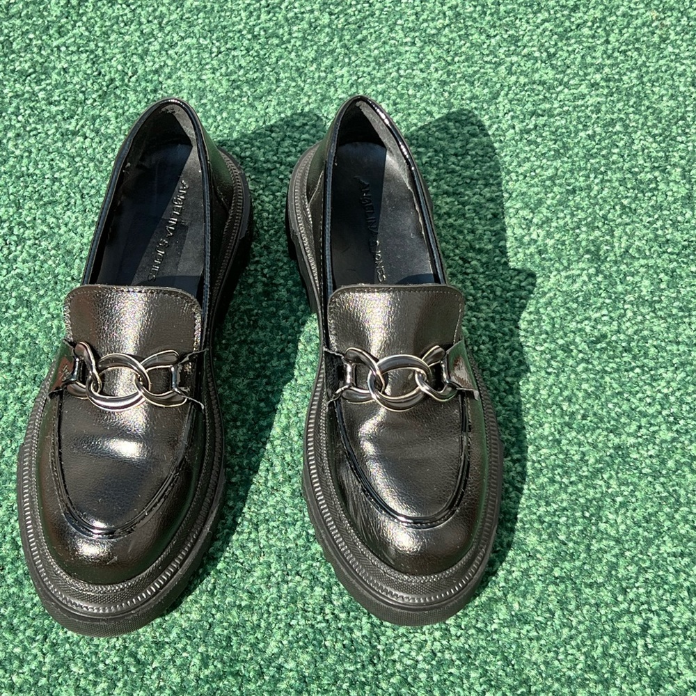 Glossy Black Loafers with Chain Accent